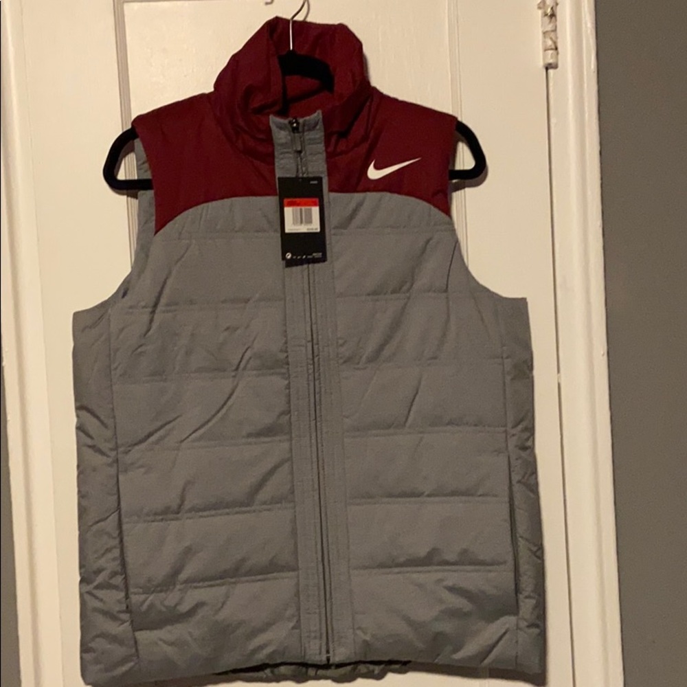 Nike vest